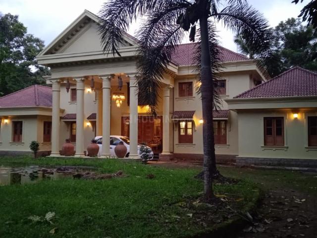 House for sale in Thrissur