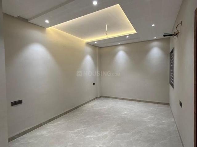 House for sale in Madya