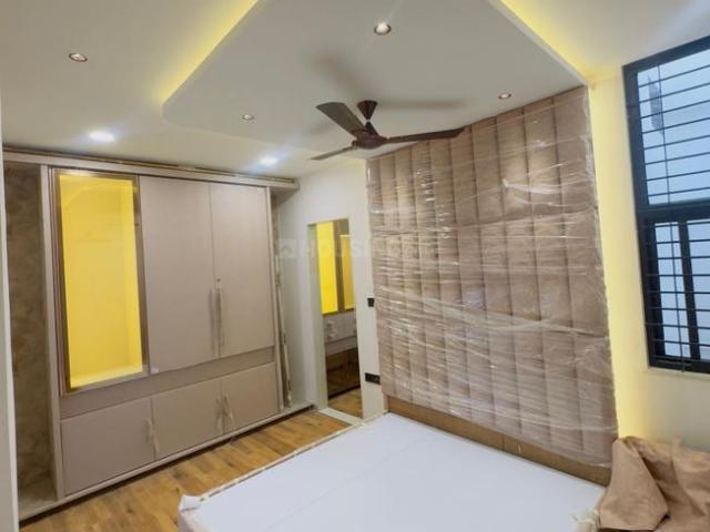 House for sale in Madya