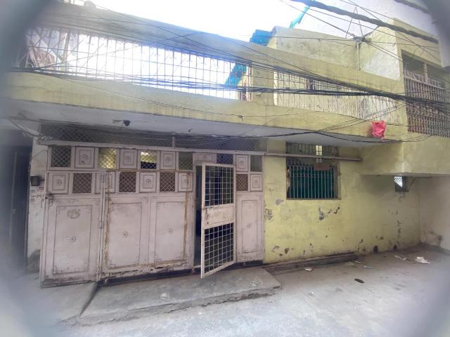 House for sale in South West Delhi, Deri