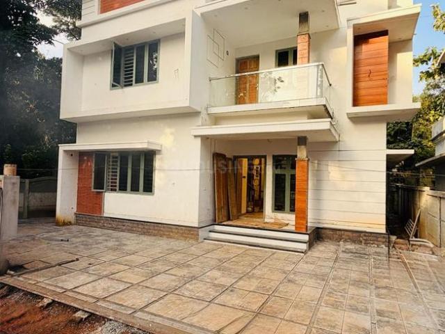 House for sale in Thrissur, Kerala