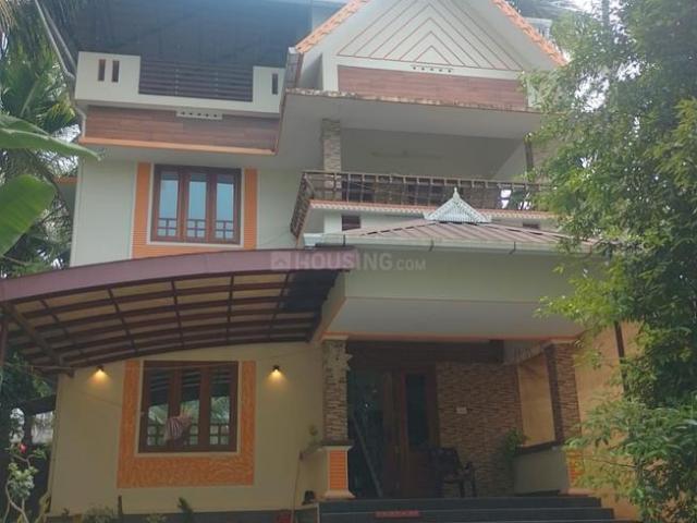 House for sale in Thrissur