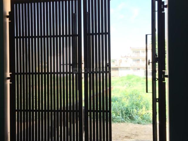 House for sale in Hariana