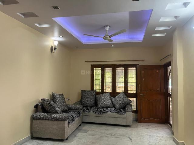 House for rent in Madya