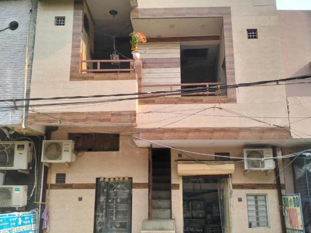 House for sale in North Delhi, Deri