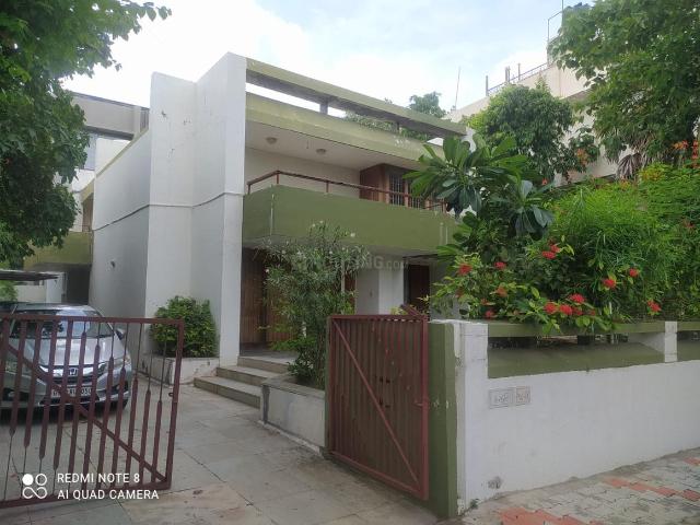 House for sale in Ahmadabad, Gujarat