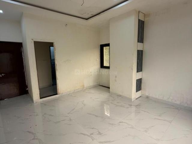 House for sale in Madya
