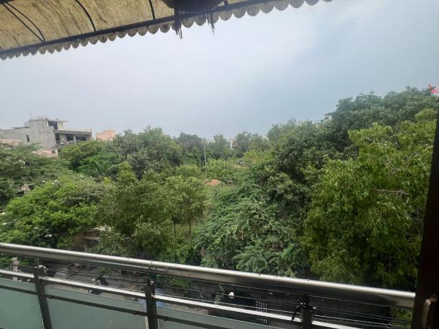 House for rent in West Delhi, Deri