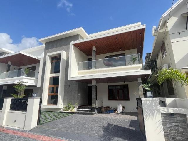 House for sale in Kochi