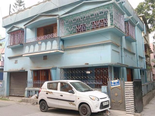 House for sale in Calcutta, West Bengal