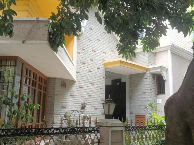 House for sale in Bangalore North, Cox Town - Bangalore