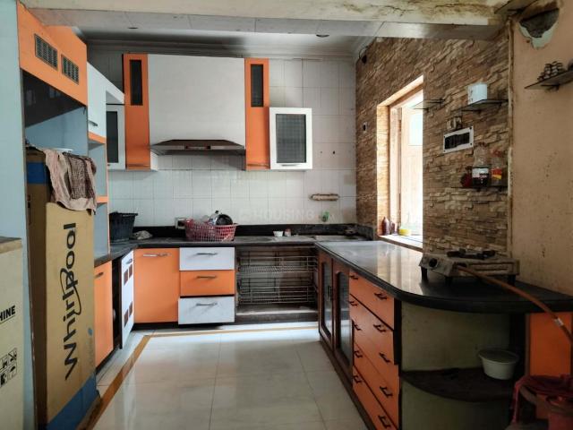 House for sale in Calcutta, West Bengal