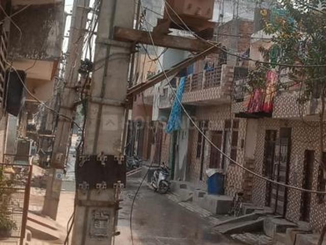 House for sale in Hariana