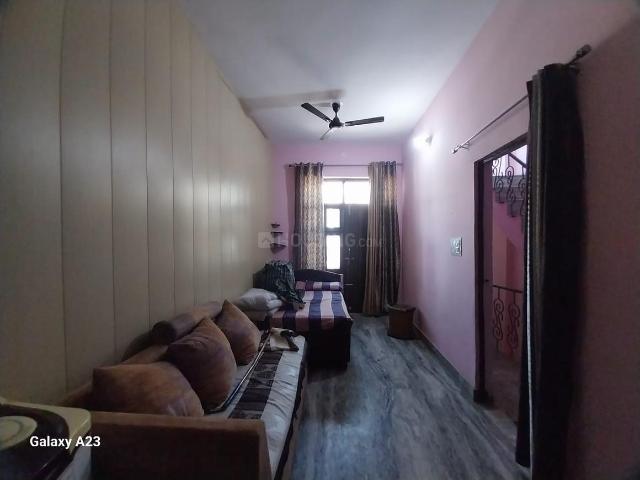 House for sale in Hariana