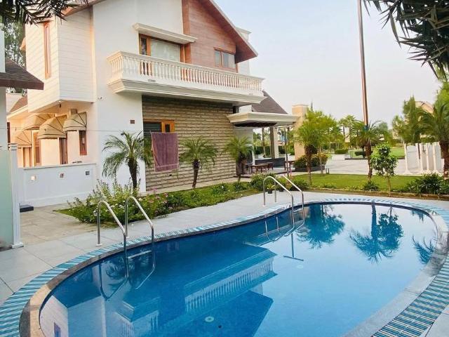 House for sale in Greater Noida - Delhi, Arunachal Pradesh