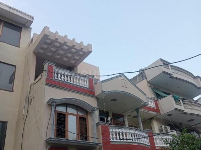 House for rent in Hariana