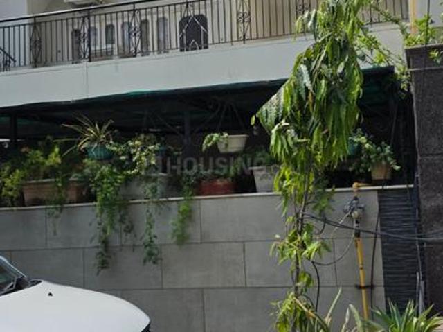 House for sale in Hariana
