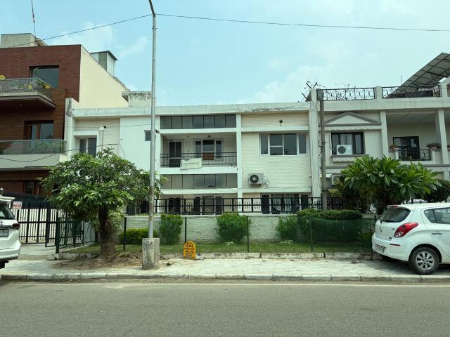 House for sale in Chandigarh, Union Territory Of Chandigarh