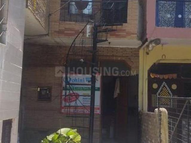 House for sale in North West Delhi, Deri