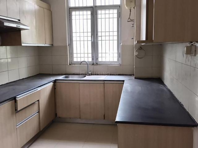 House for sale in Hariana