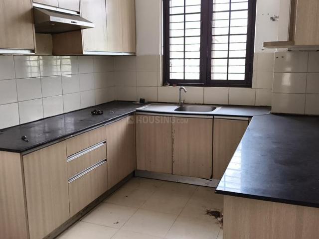House for sale in Hariana
