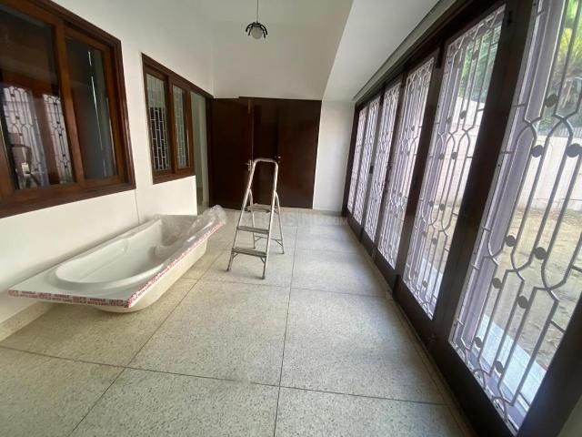 House for rent in Deri