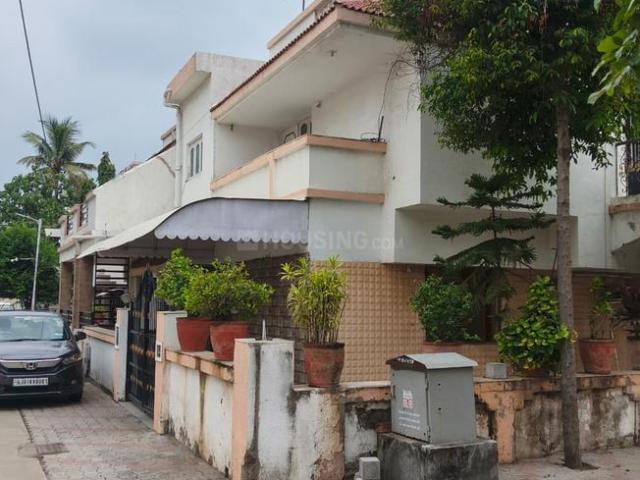 House for sale in Thaltej, Ahmedabad