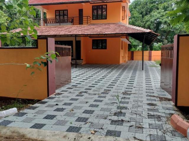 House for rent in Thrippunithura, Kerala
