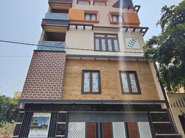 House for sale in Bangalore North, Cox Town - Bangalore