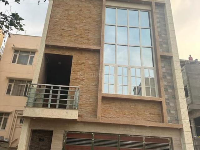 House for sale in Bangalore North, Cox Town - Bangalore