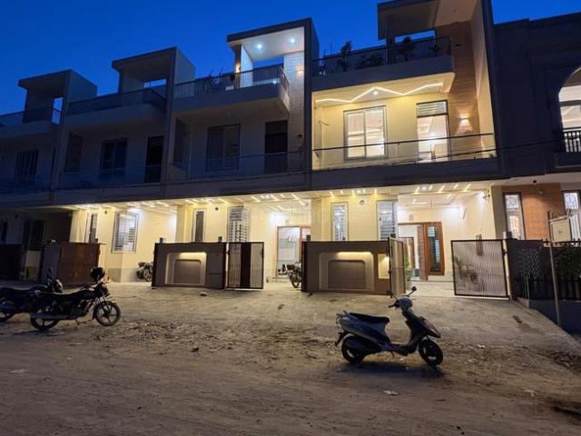 House for sale in Pink City, Jetpur