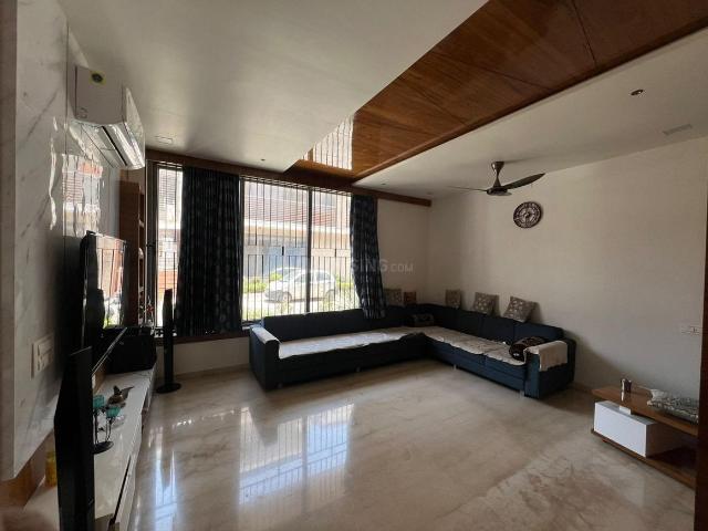 House for sale in Gujarat