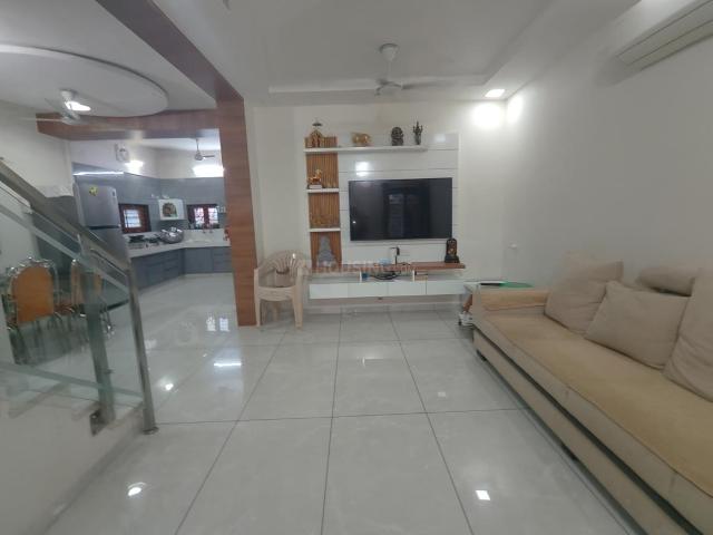 House for sale in Vastrapur, Ahmedabad