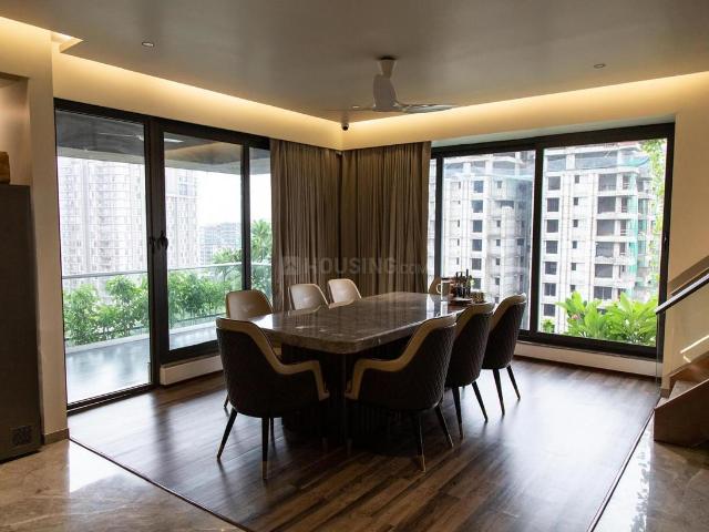 Flat for rent in Sarkhej, Gujarat