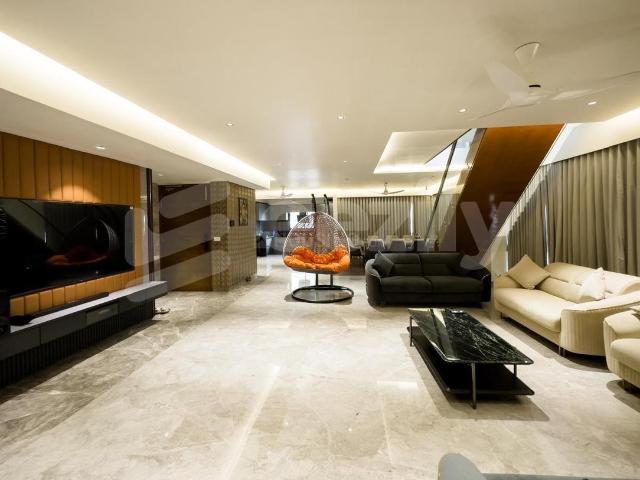 Flat for rent in Sarkhej, Gujarat