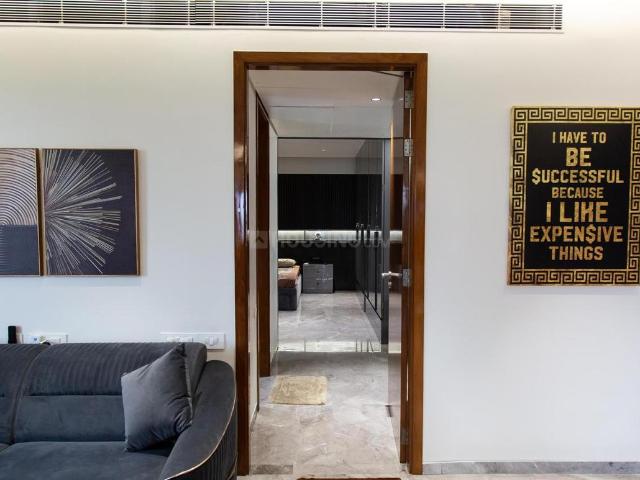 Flat for sale in Sarkhej, Gujarat