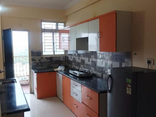 Flat for rent in Madya