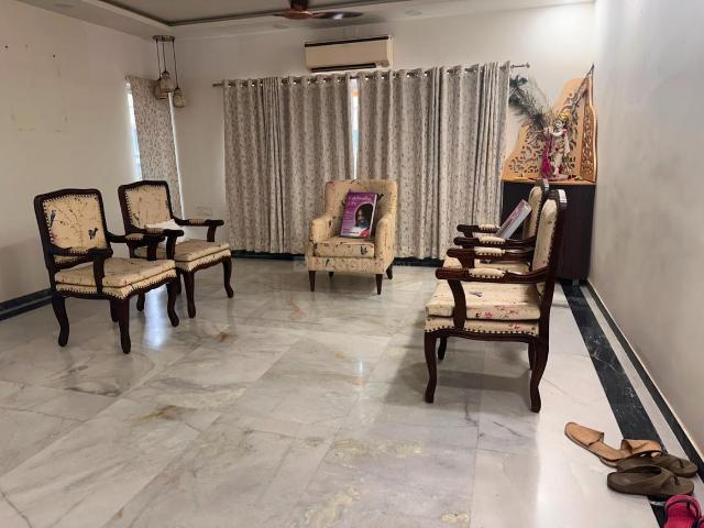 Flat for sale in Alkapuri, Vadodara