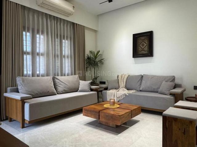 Flat for sale in Vastrapur - Ahmedabad, Gujarat