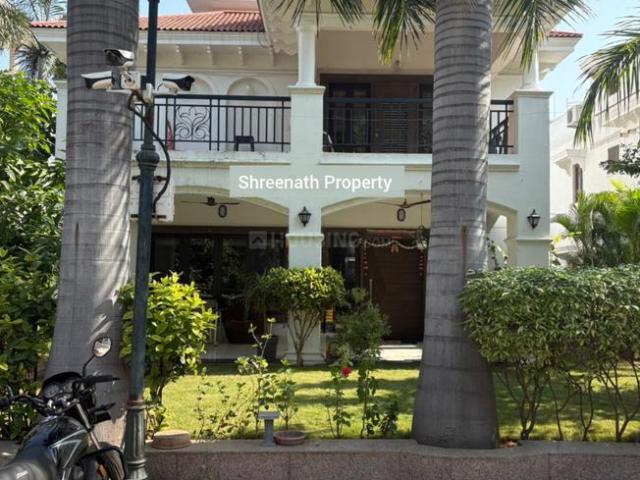 Villa for sale in Adalaj, Gujarat