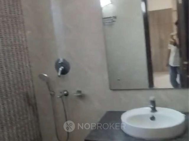 Property for rent in Hariana