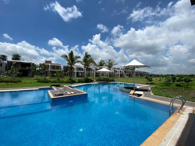 Villa for sale in Madya