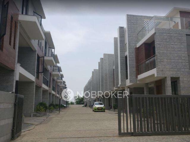 Property for rent in Kolapakkam, Tamil Nadu