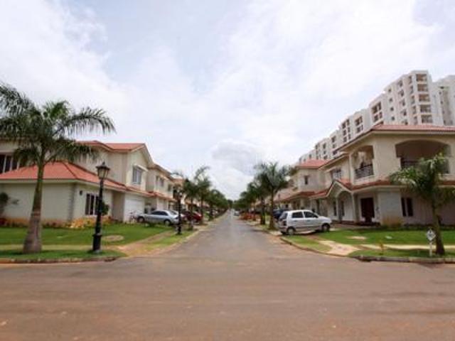 Villa for sale in Devarabeesanahalli, Bengaluru