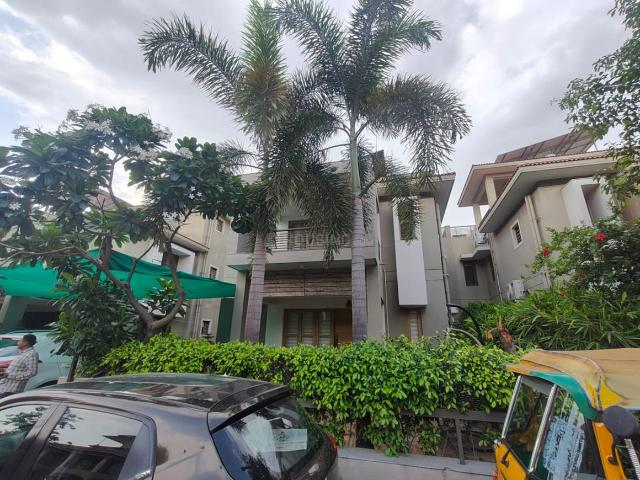 Villa for sale in Gujarat