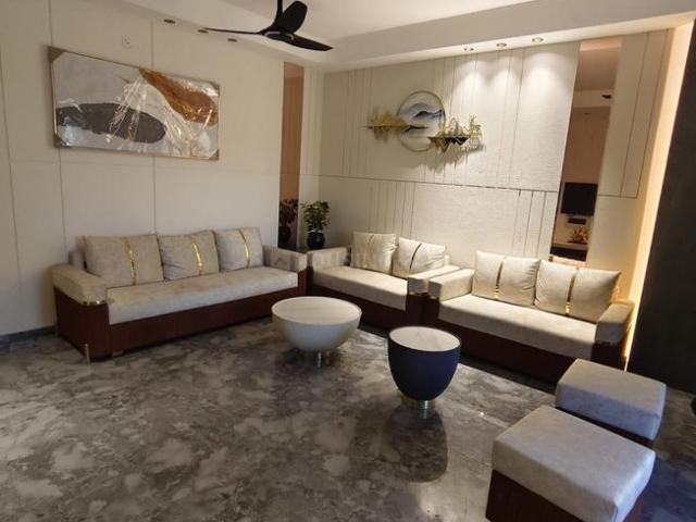 Villa for sale in Madya