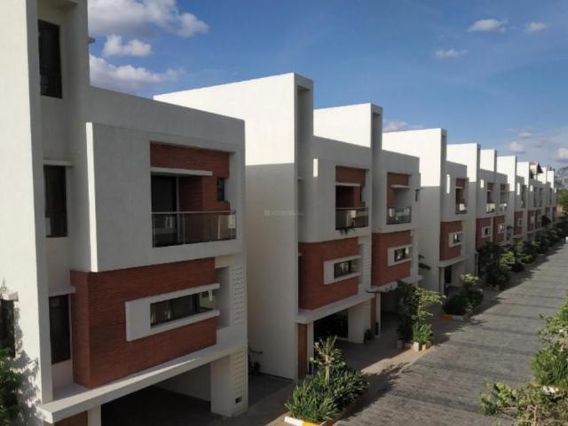 Villa for sale in Bangalore East, Karnataka