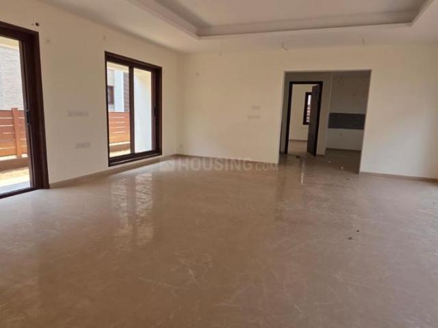 Villa for sale in Manduru, Mandur