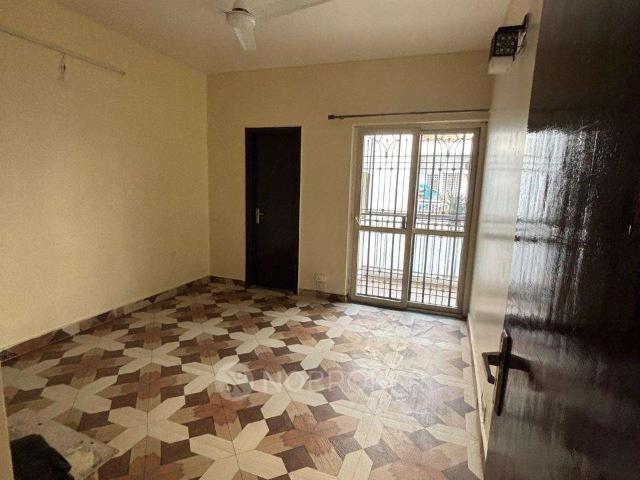 Property for rent in Hariana