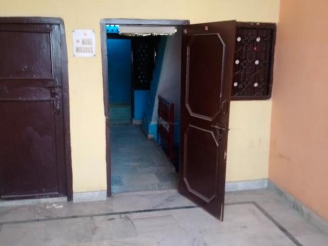 Villa for rent in Central Delhi, Deri